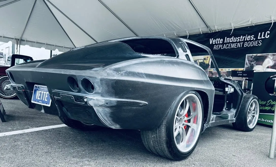 Wide-body Corvette side profile.