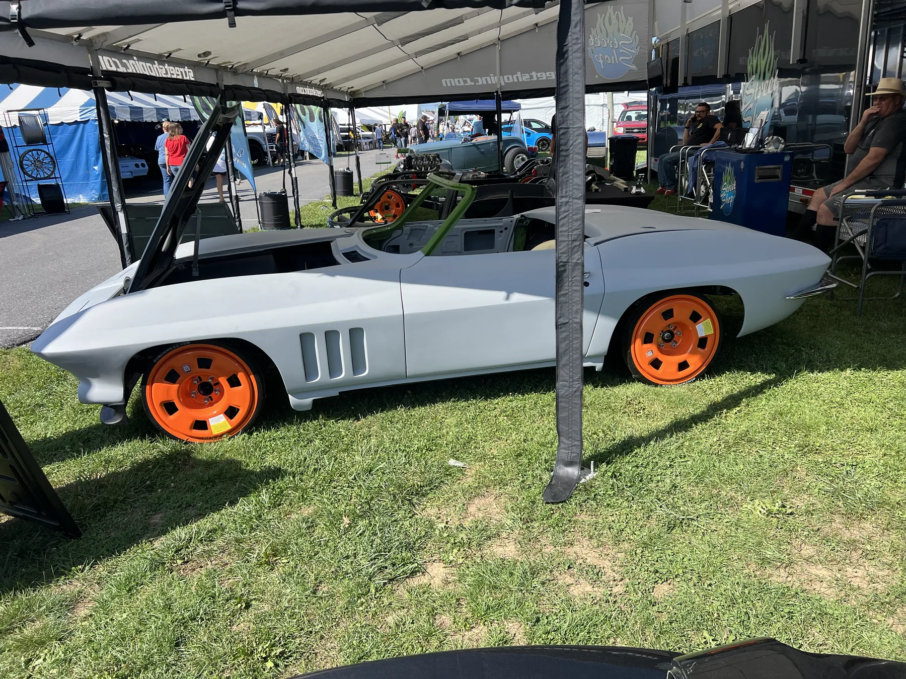 Displayed Corvette body and chassis structure.